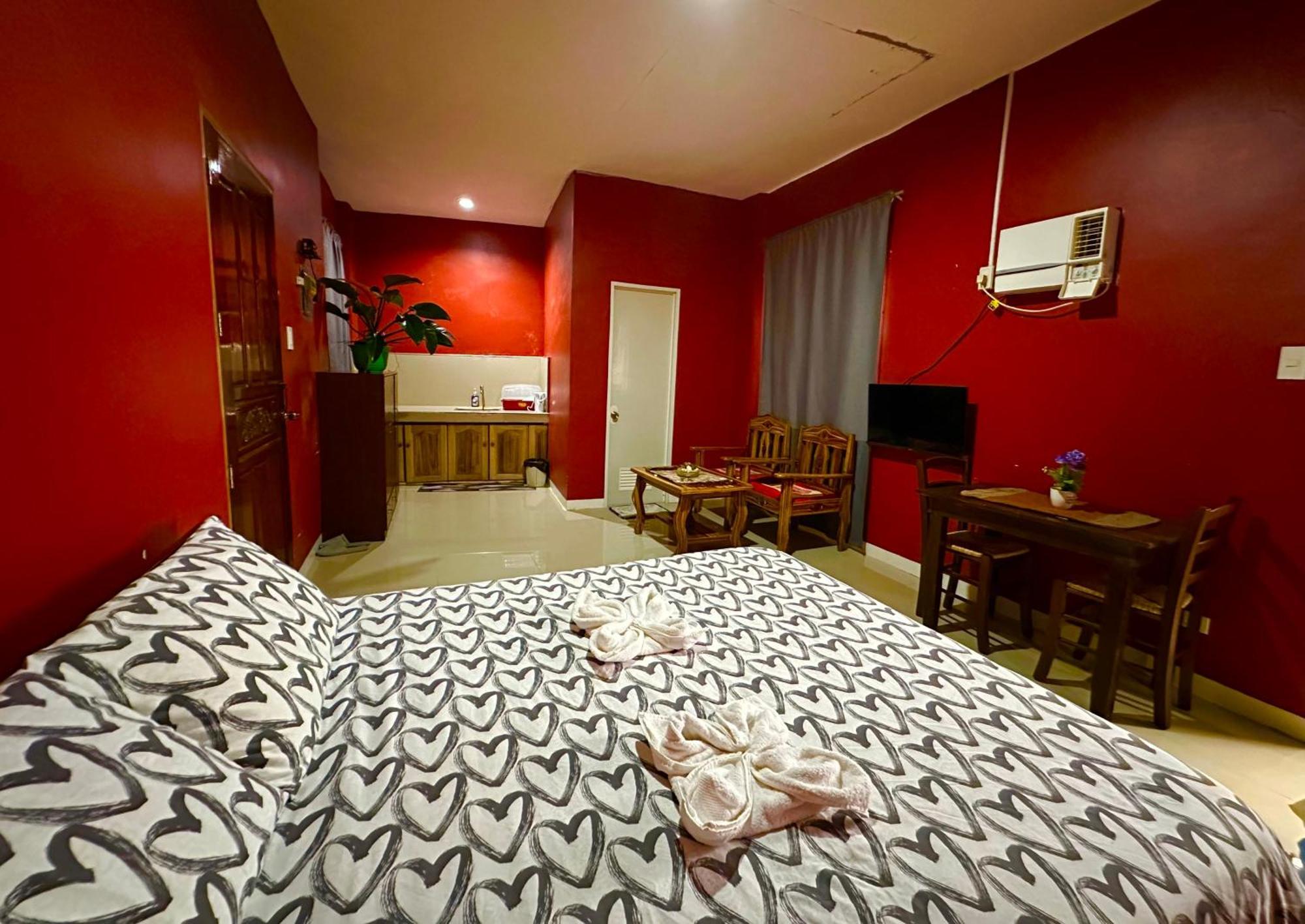 Rozay Travellers Inn Kabankalan Buitenkant foto
