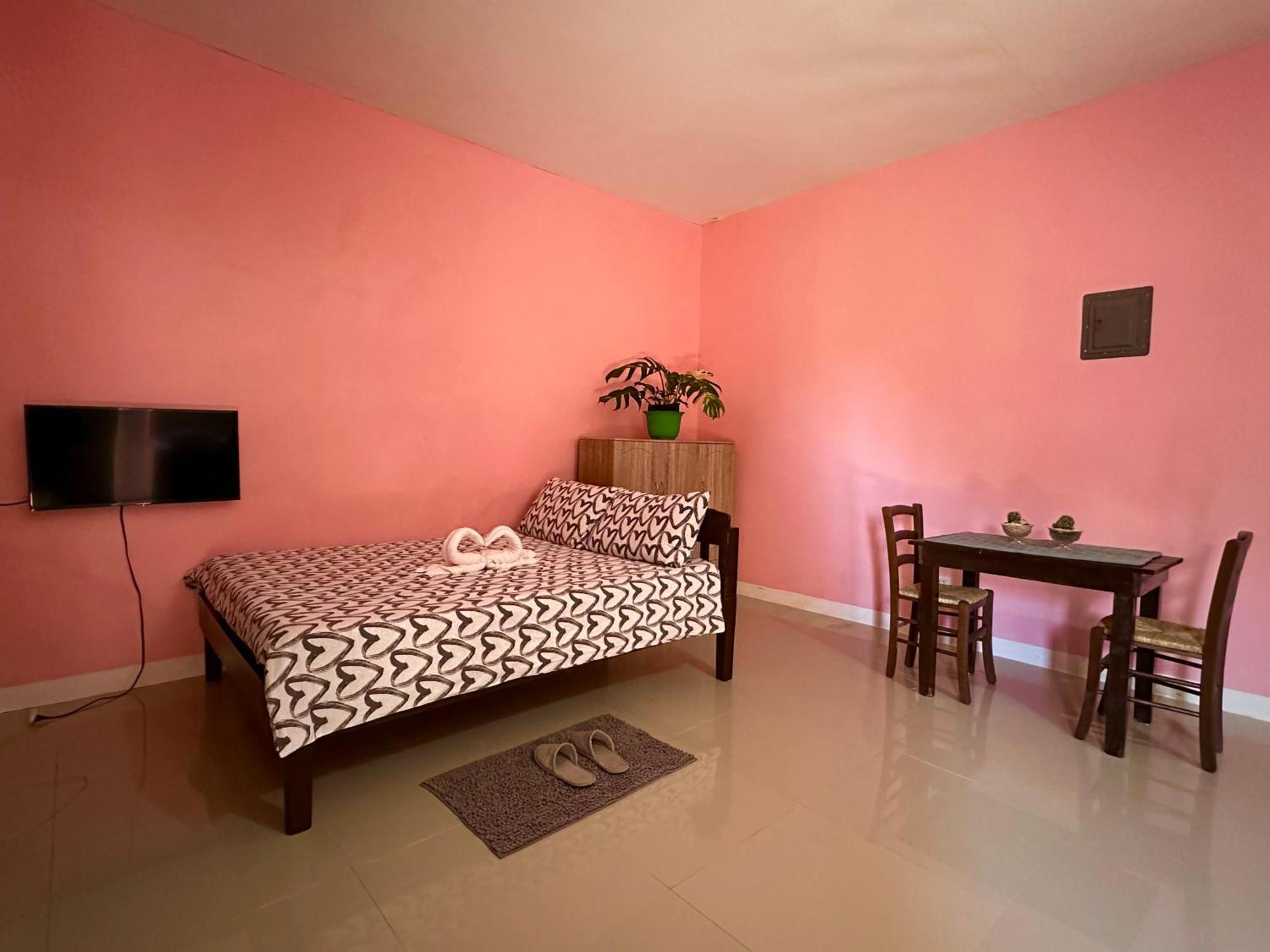 Rozay Travellers Inn Kabankalan Buitenkant foto