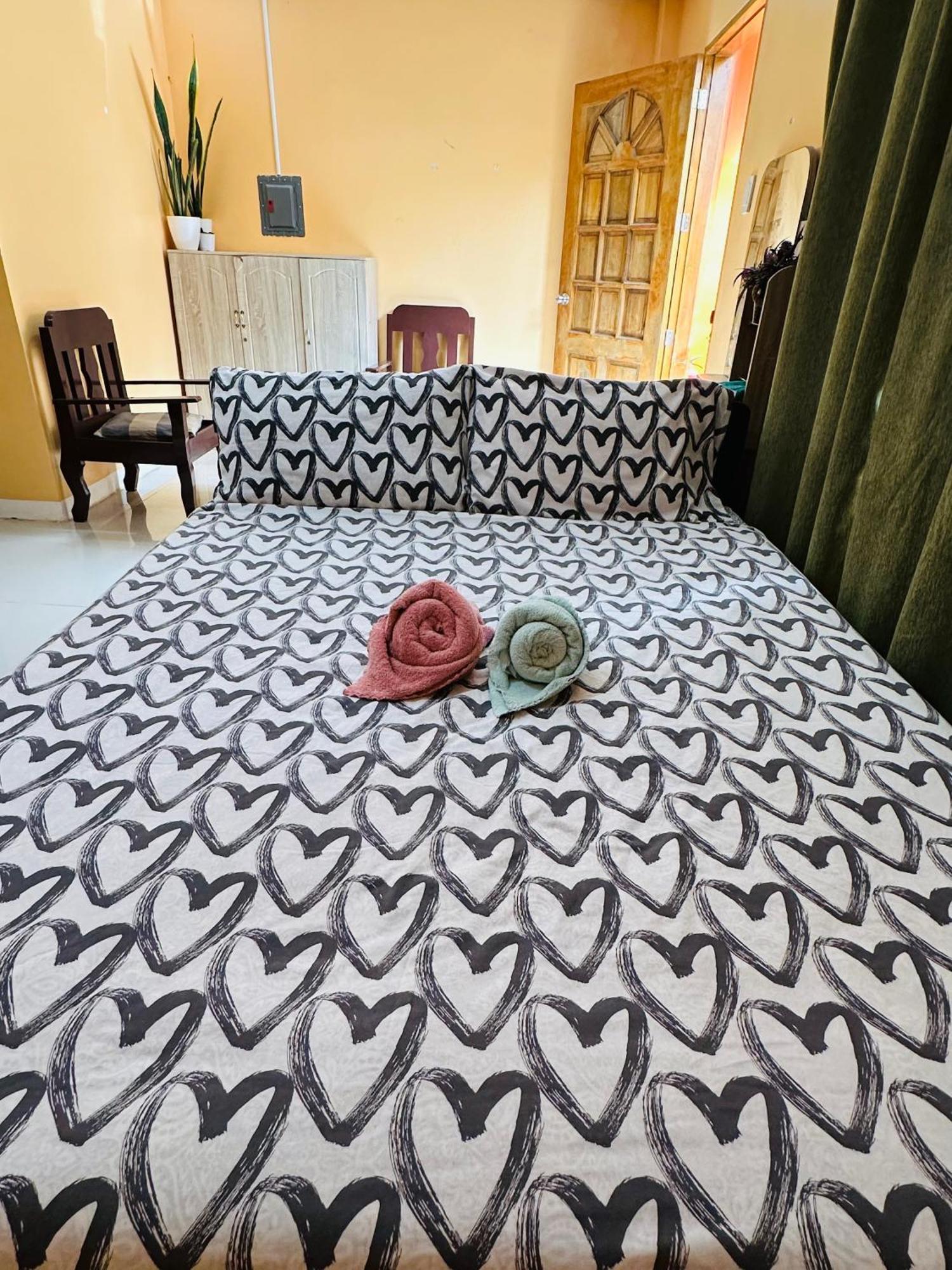 Rozay Travellers Inn Kabankalan Buitenkant foto